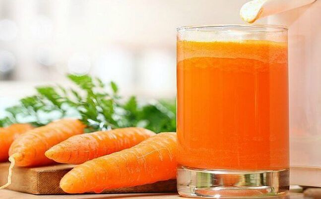 Honey and carrot juice for the treatment of worms in children