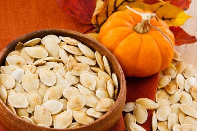 Pumpkin seeds will help safely remove worms from the body