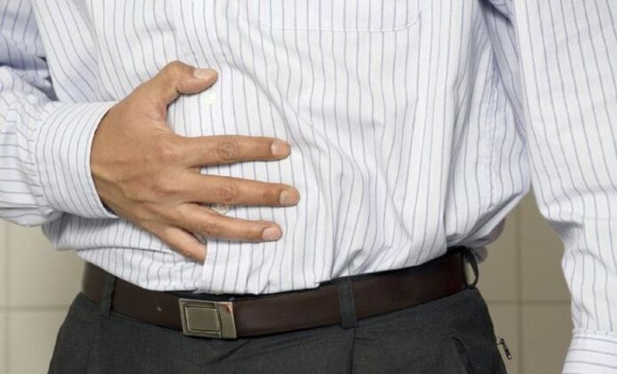 stomach pain due to parasites